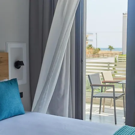 Albatros Luxury * Nea Vrasna